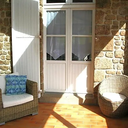 Bed & Breakfast Maison Du Tertre 3*