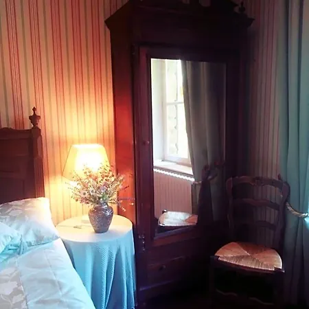 Maison Du Tertre 3*
