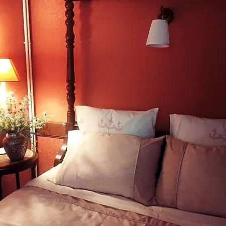 Bed & Breakfast Maison Du Tertre 3*